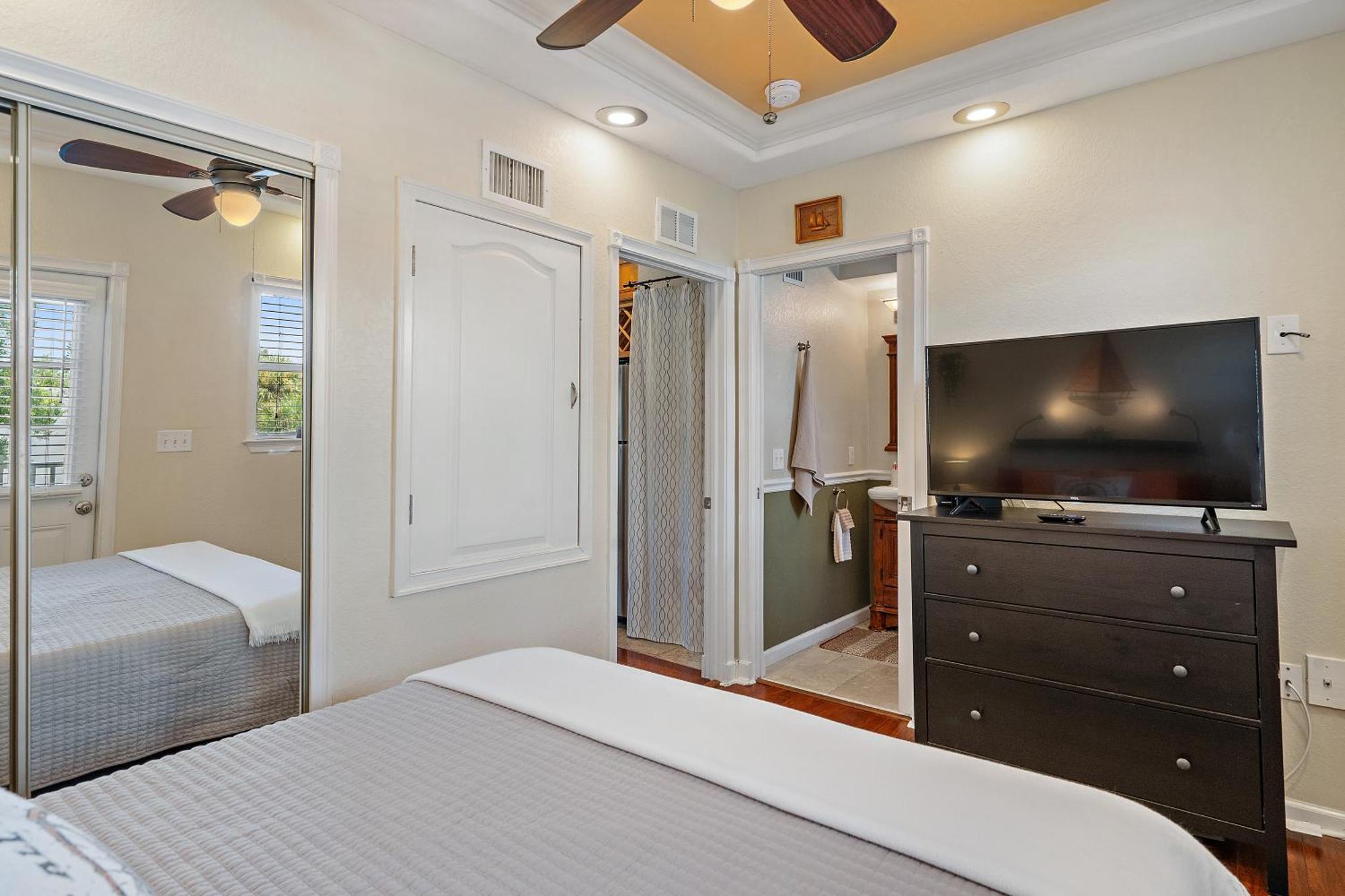 Wine-Dine-Sunshine Cozy Flat In The Heart Of Dtsp Βίλα Αγία Πετρούπολη Εξωτερικό φωτογραφία